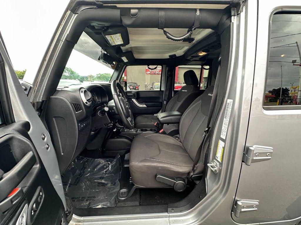 used 2015 Jeep Wrangler Unlimited car, priced at $24,977