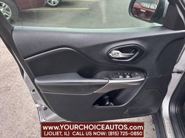 used 2019 Jeep Cherokee car, priced at $11,477