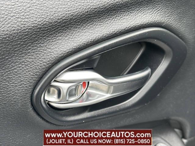 used 2019 Jeep Cherokee car, priced at $11,477