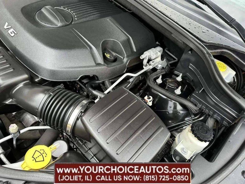 used 2015 Jeep Grand Cherokee car, priced at $10,977
