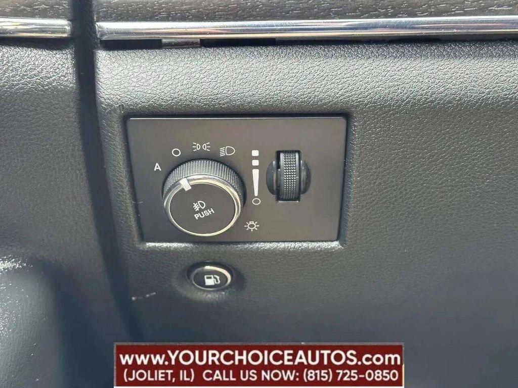 used 2015 Jeep Grand Cherokee car, priced at $10,977