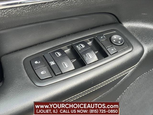 used 2015 Jeep Grand Cherokee car, priced at $12,977