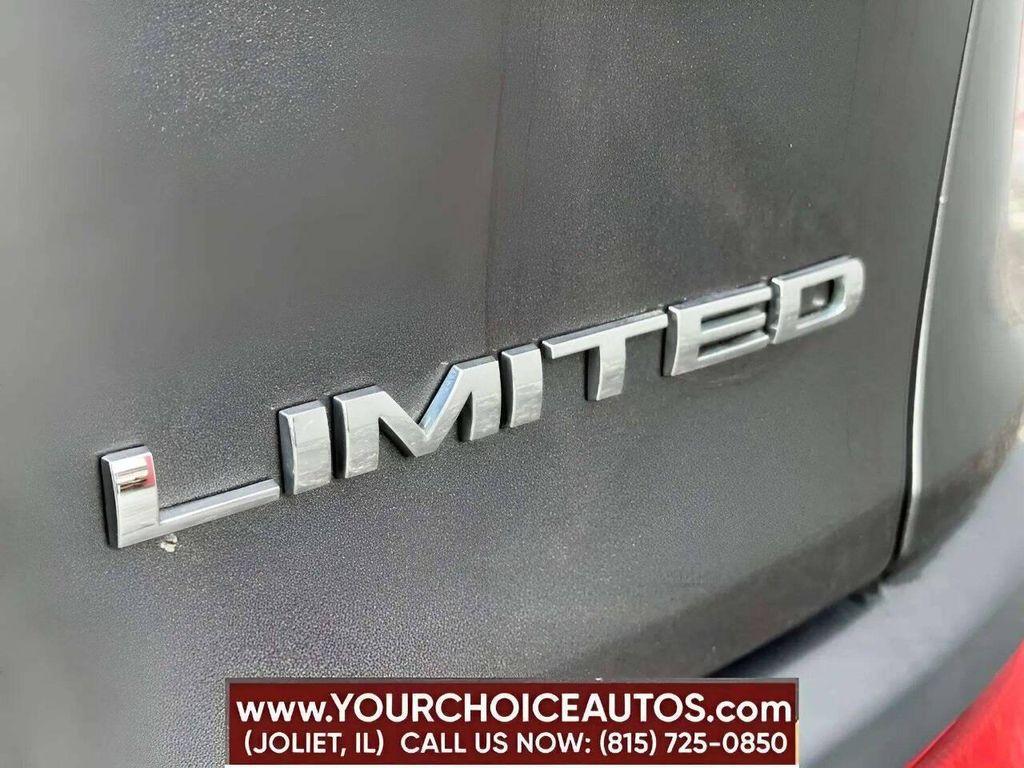 used 2018 Jeep Cherokee car, priced at $10,977