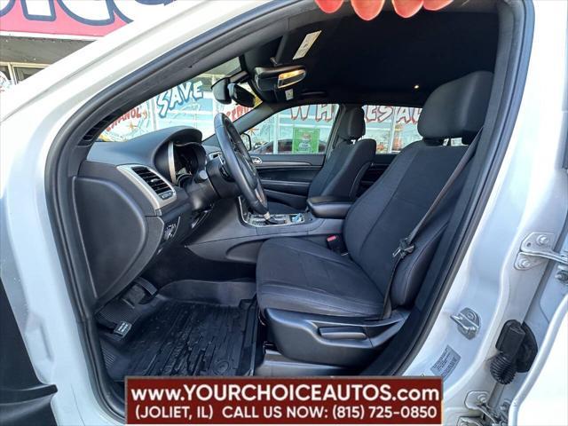 used 2017 Jeep Grand Cherokee car, priced at $14,777