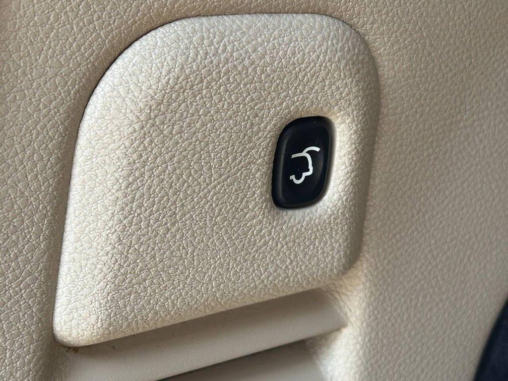 used 2020 Jeep Grand Cherokee car, priced at $19,477