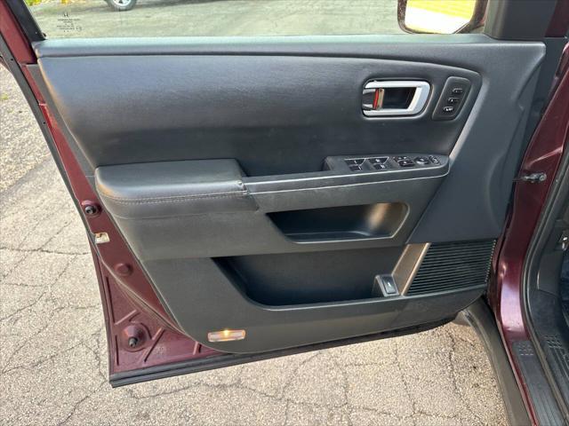 used 2011 Honda Pilot car, priced at $8,977