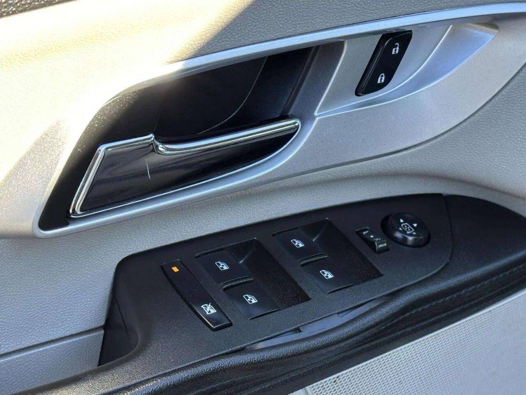 used 2016 Chevrolet Equinox car, priced at $8,977