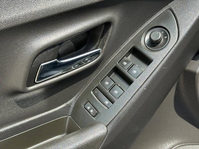 used 2020 Chevrolet Trax car, priced at $12,977