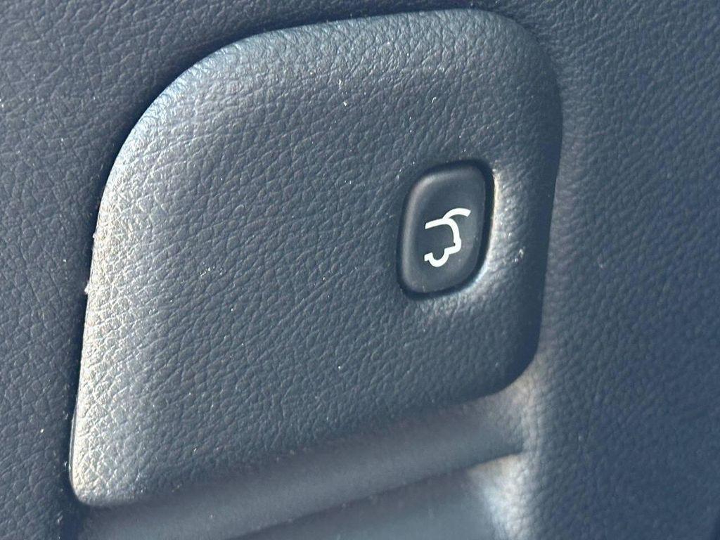 used 2011 Jeep Grand Cherokee car, priced at $8,977