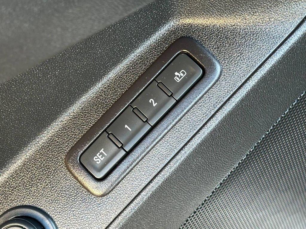 used 2021 Chevrolet Equinox car, priced at $21,477