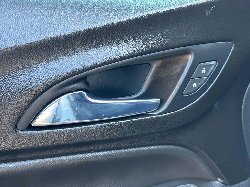 used 2021 Chevrolet Equinox car, priced at $21,477