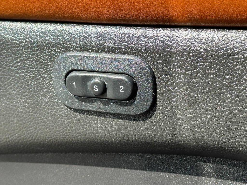 used 2015 Jeep Grand Cherokee car, priced at $28,977