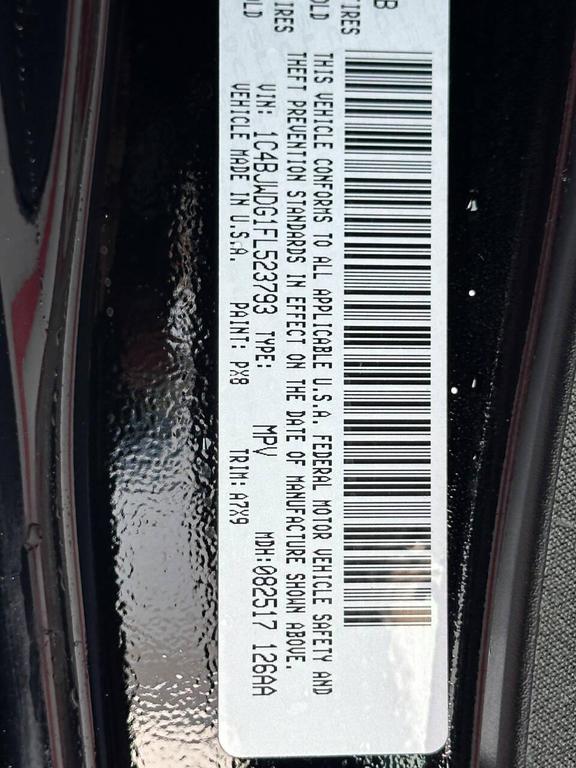 used 2015 Jeep Wrangler Unlimited car, priced at $18,977