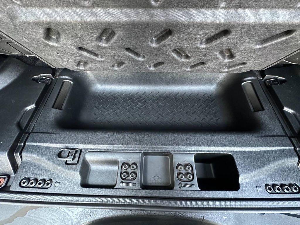 used 2015 Jeep Wrangler Unlimited car, priced at $18,977