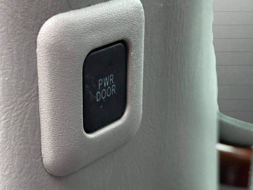 used 2004 Toyota Sienna car, priced at $6,477