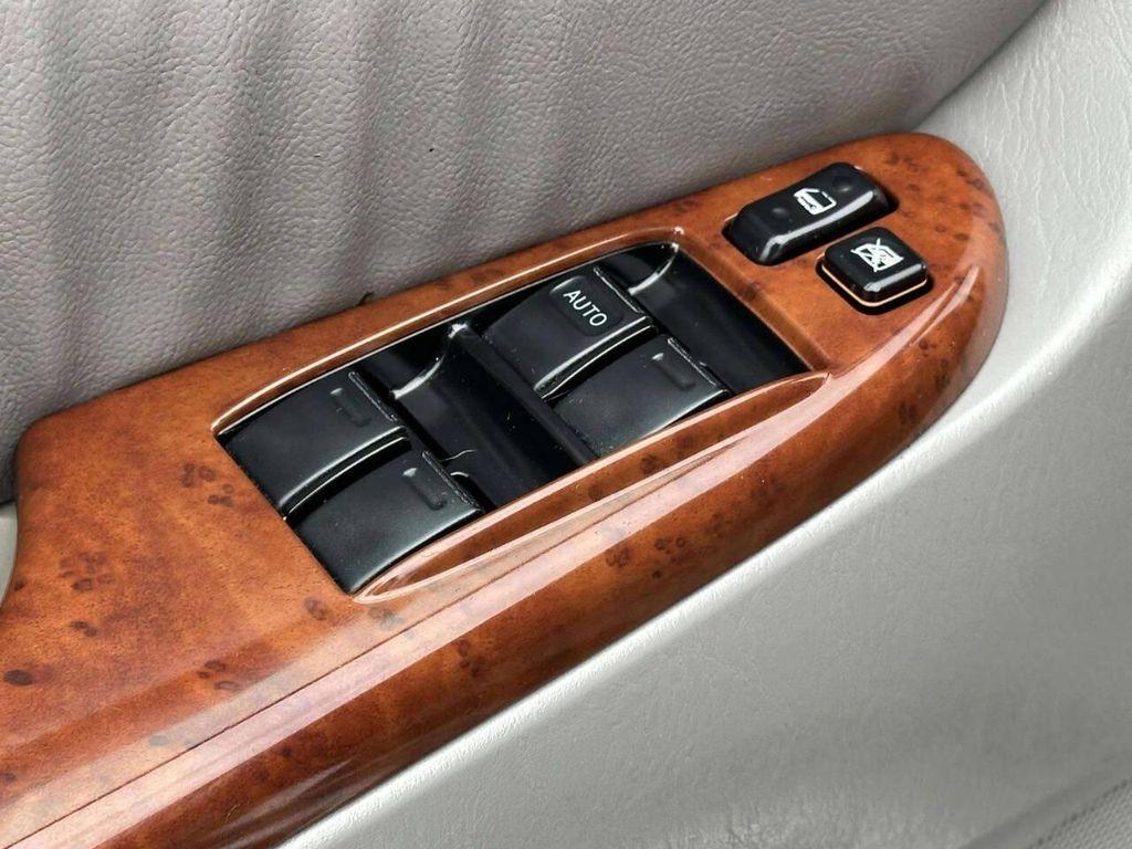 used 2004 Toyota Sienna car, priced at $6,477