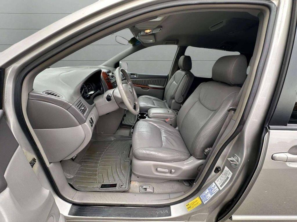 used 2004 Toyota Sienna car, priced at $6,477