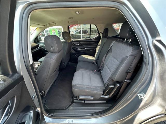 used 2018 Chevrolet Traverse car, priced at $15,977