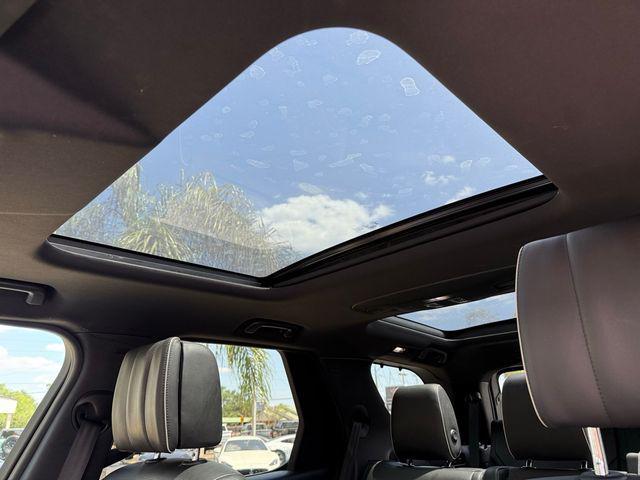 used 2019 Land Rover Discovery car, priced at $29,590