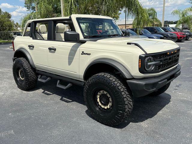 used 2025 Ford Bronco car, priced at $69,890
