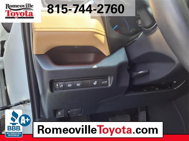 used 2019 Toyota RAV4 Hybrid car, priced at $31,991