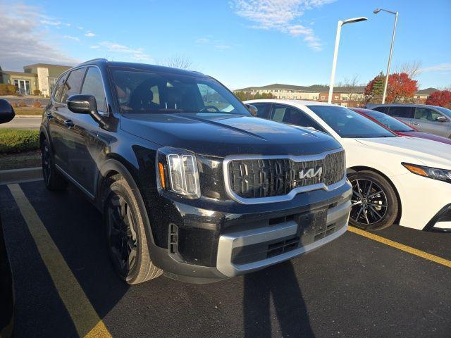 used 2023 Kia Telluride car, priced at $36,991