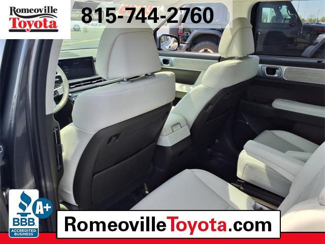 used 2025 Hyundai Santa Fe car, priced at $46,491