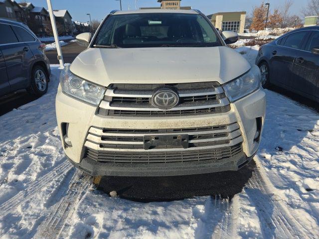 used 2019 Toyota Highlander car, priced at $17,991