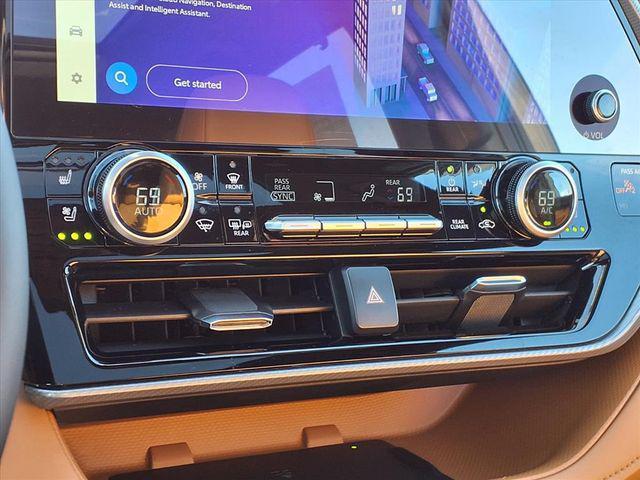 used 2025 Toyota Highlander car, priced at $54,991