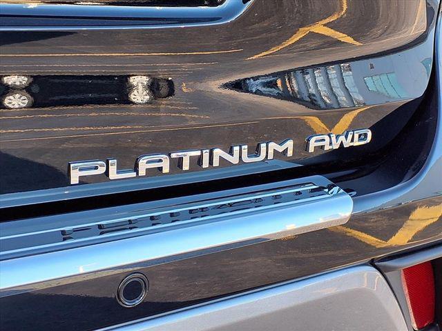 used 2025 Toyota Highlander car, priced at $54,991