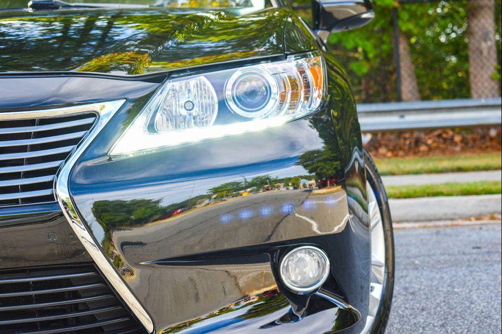 used 2013 Lexus ES 300h car, priced at $15,179