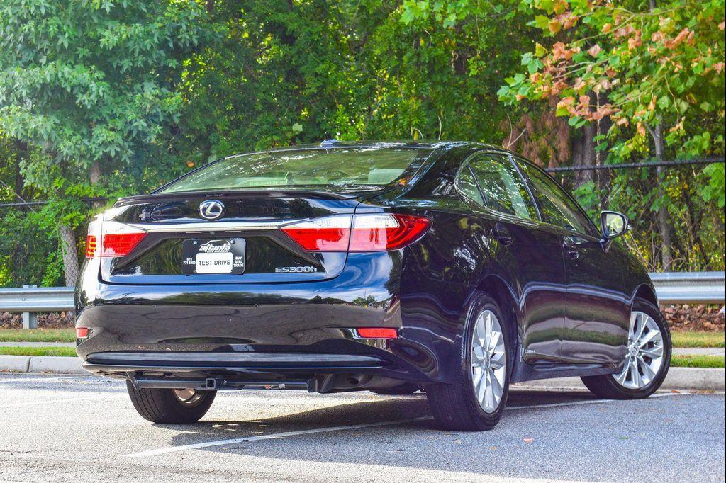 used 2013 Lexus ES 300h car, priced at $15,179