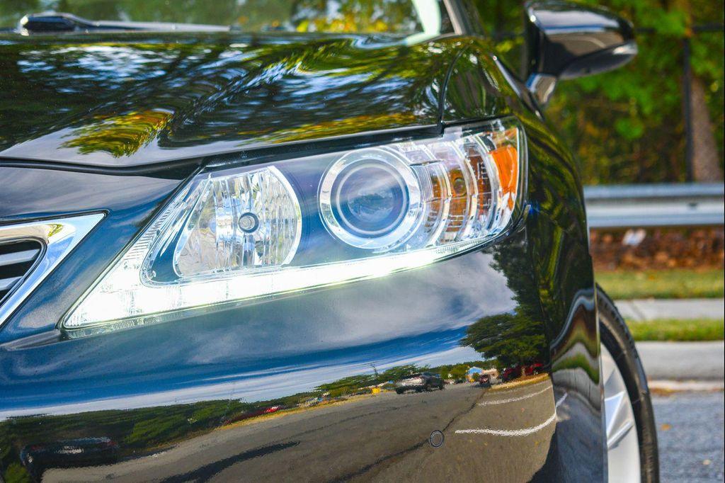 used 2013 Lexus ES 300h car, priced at $15,179
