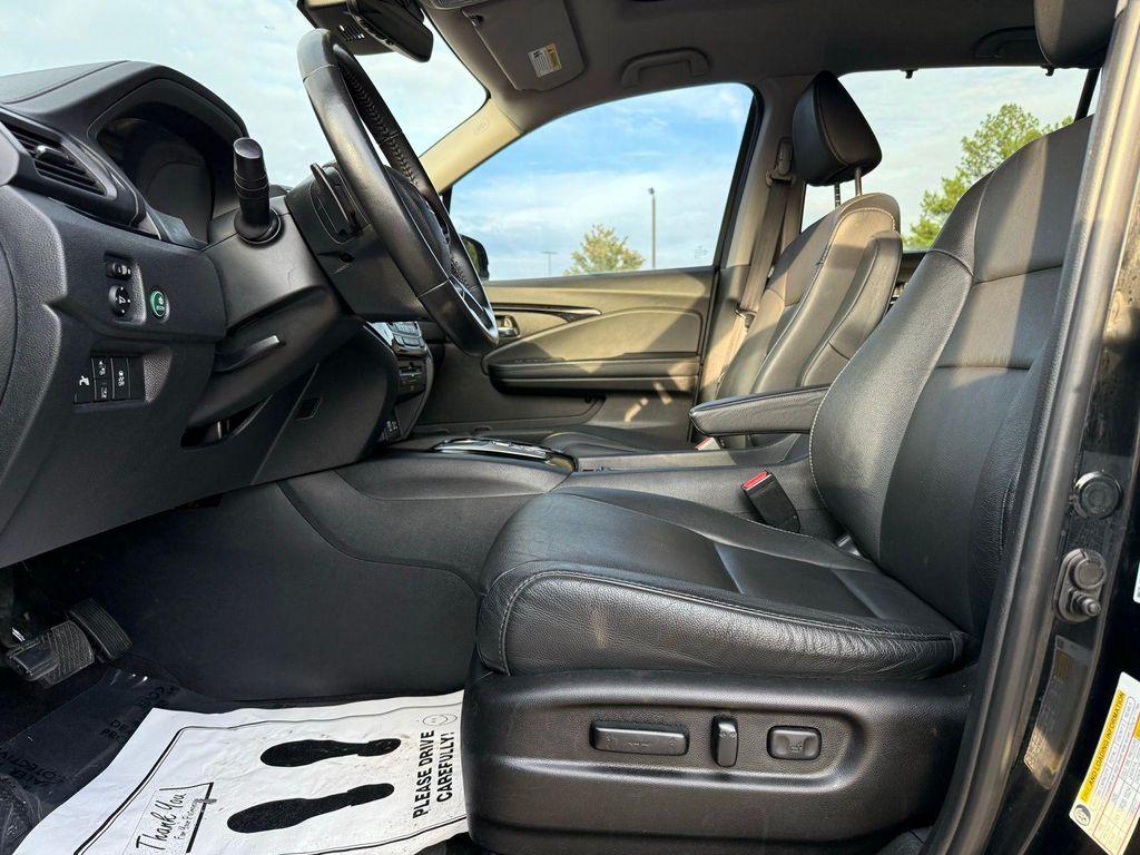 used 2021 Honda Pilot car, priced at $22,999