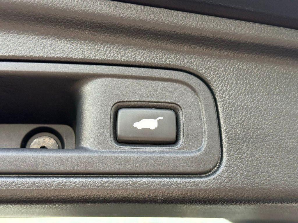 used 2021 Honda Pilot car, priced at $22,999