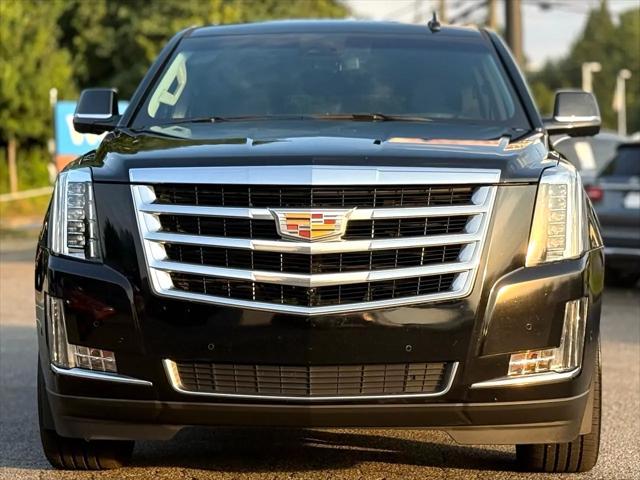 used 2019 Cadillac Escalade ESV car, priced at $29,311