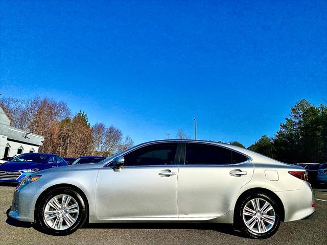 used 2013 Lexus ES 350 car, priced at $15,299