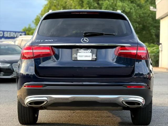 used 2019 Mercedes-Benz GLC 300 car