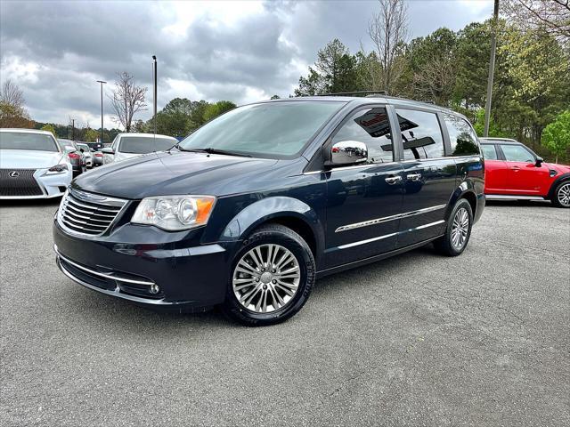 used 2014 Chrysler Town & Country car, priced at $10,499