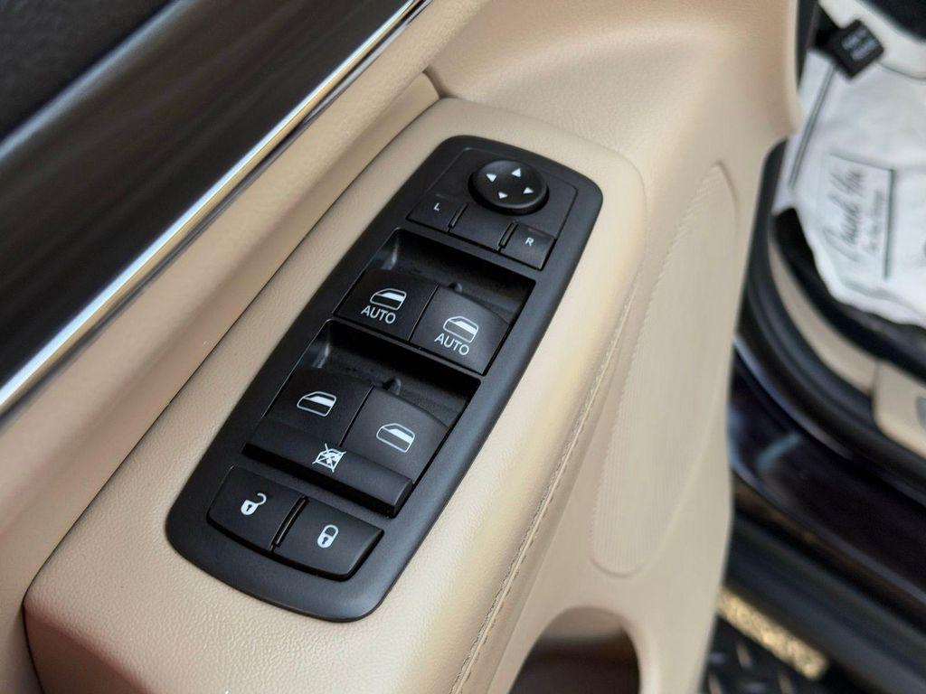 used 2019 Jeep Grand Cherokee car, priced at $16,555