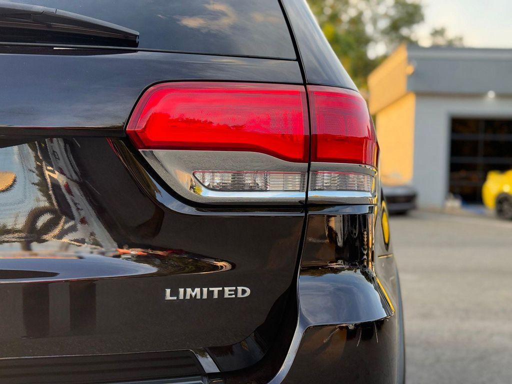 used 2019 Jeep Grand Cherokee car, priced at $16,555