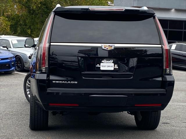 used 2019 Cadillac Escalade ESV car, priced at $34,999