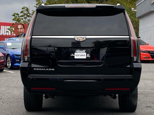 used 2019 Cadillac Escalade ESV car, priced at $34,999