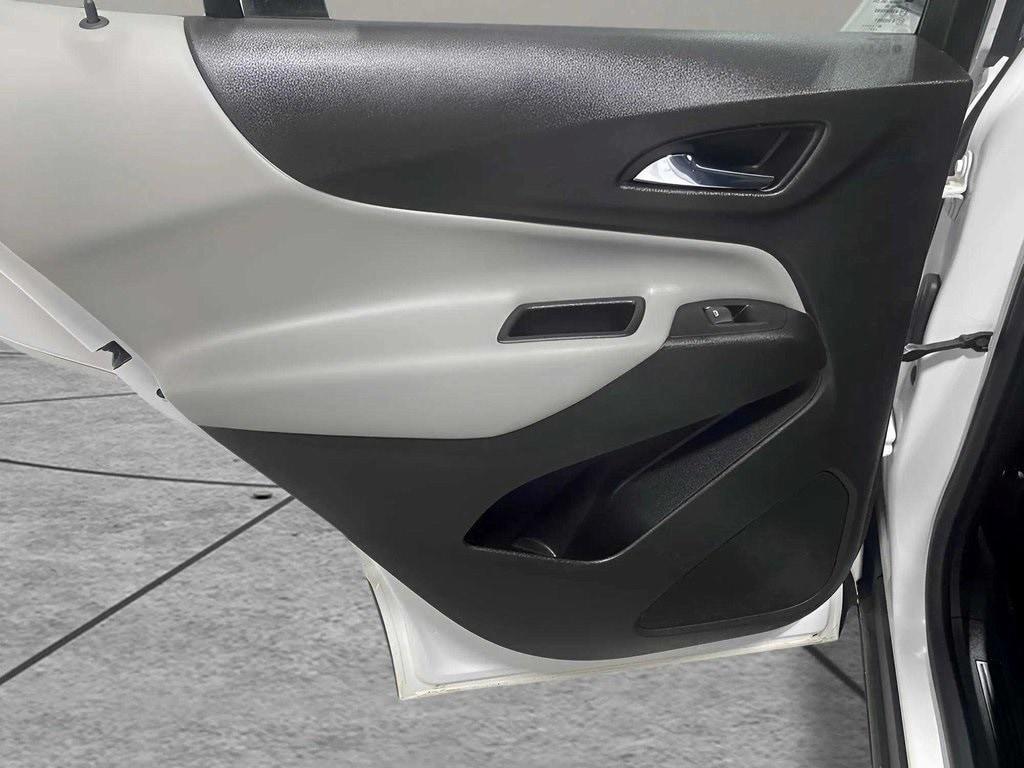 used 2021 Chevrolet Equinox car, priced at $19,000