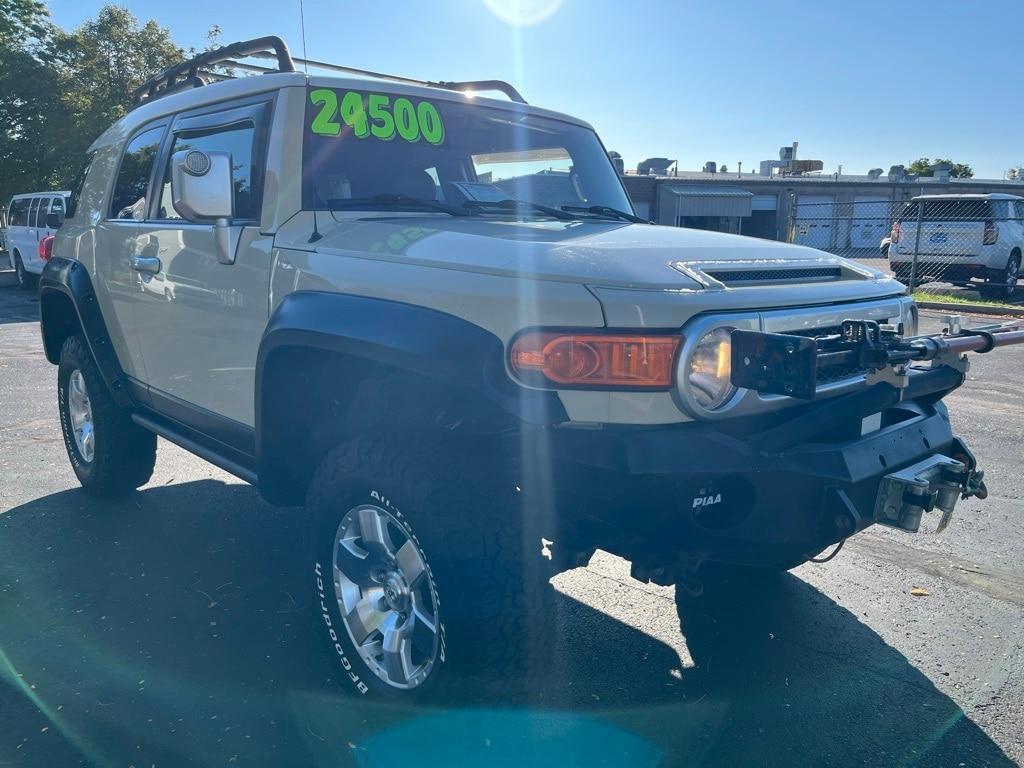 used 2008 Toyota FJ Cruiser car, priced at $24,510