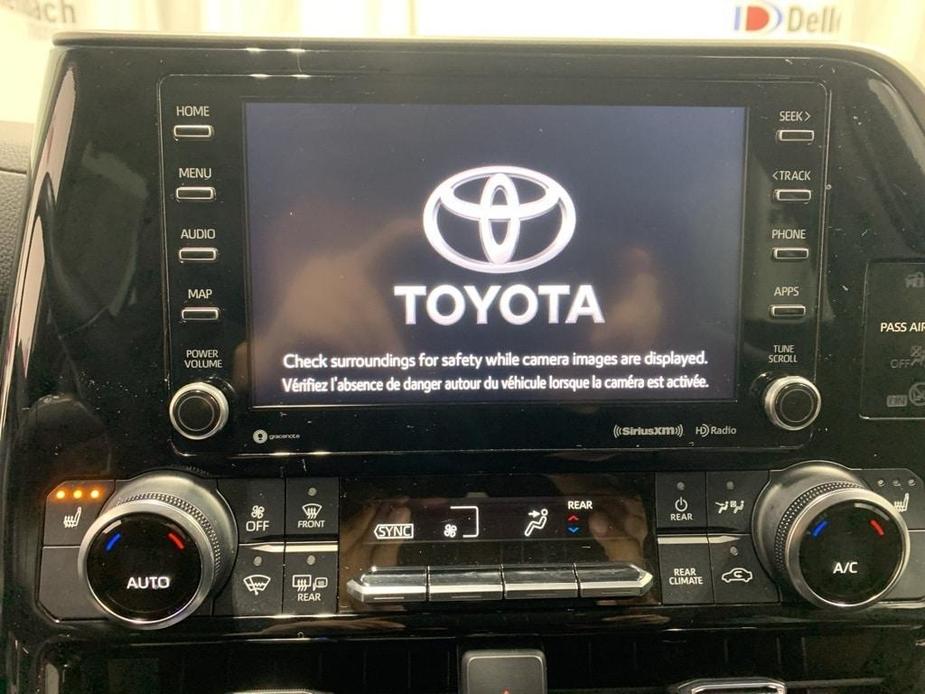 used 2022 Toyota Highlander car, priced at $38,487