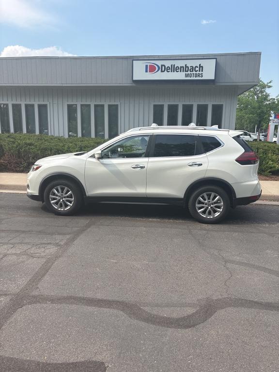 used 2020 Nissan Rogue car, priced at $20,305