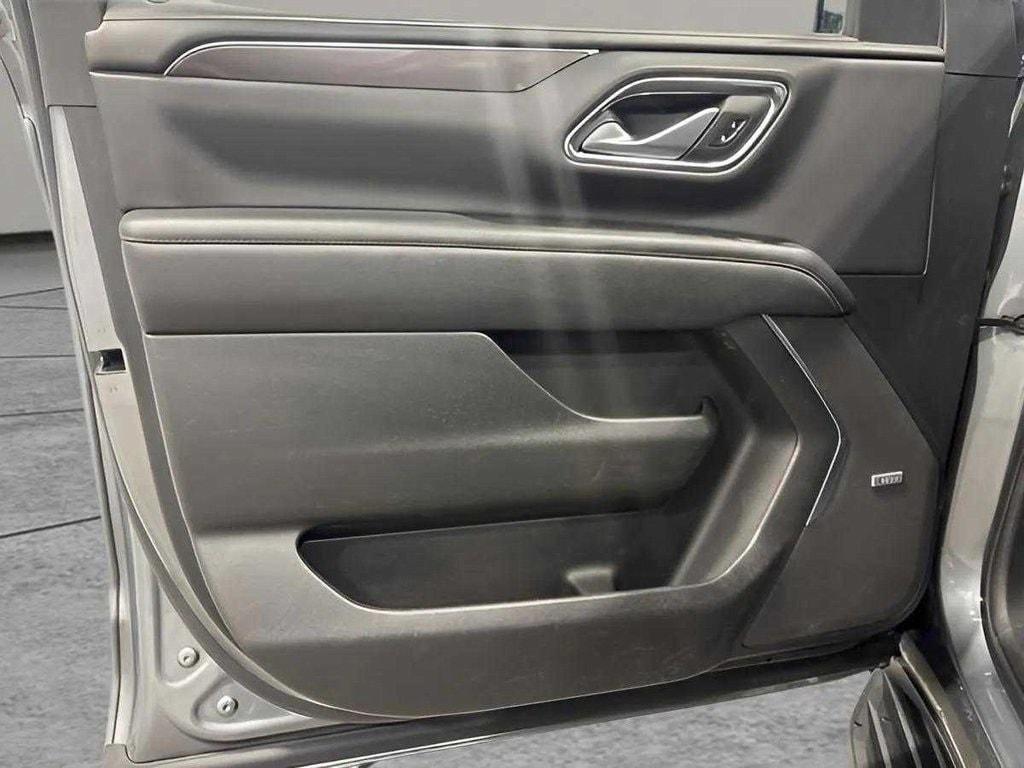 used 2022 GMC Yukon XL car, priced at $62,886