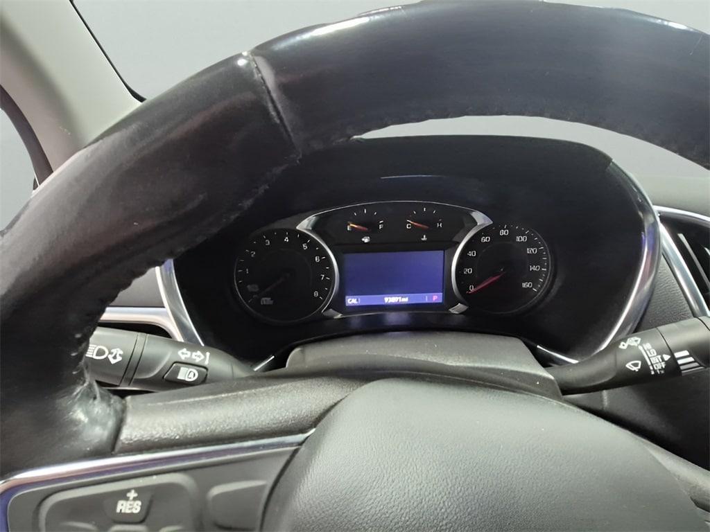 used 2021 Chevrolet Equinox car, priced at $17,682