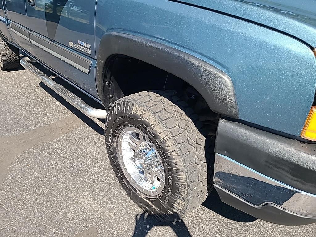 used 2006 Chevrolet Silverado 2500 car, priced at $21,000